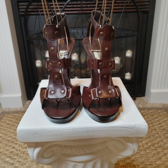JIMMY CHOO "PRIZE" LEATHER GLADIATOR SANDAL, DK BROWN 37 IT - Picture 3 of 16